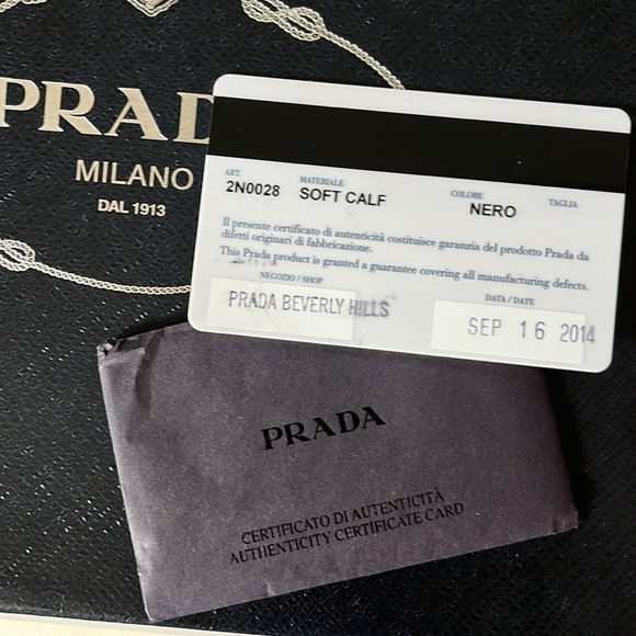 Authentic Prada, Milano, black bag in soft calf leather. New never used. FIRM - Picture 10 of 11